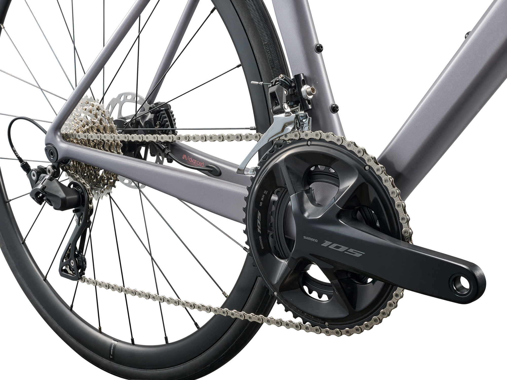 Liv Damen-Rennrad Langma Advanced 2 mit hellgrauem Carbon-Rahmen und Carbon-Gabel, Aufschrift bronze, Komponenten schwarz, Detailansicht Antrieb mit Schaltung