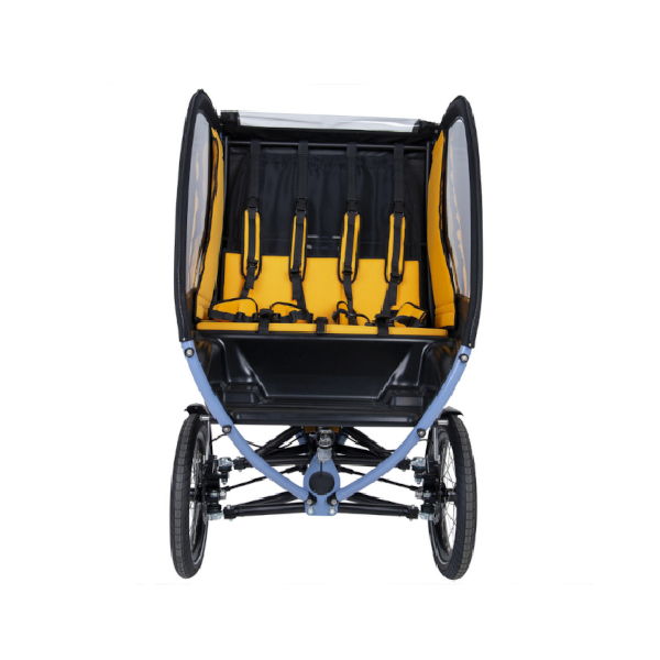 Sicht in die Transportkabine des Chike e-Kids Lastenrades mit gelben Polstern