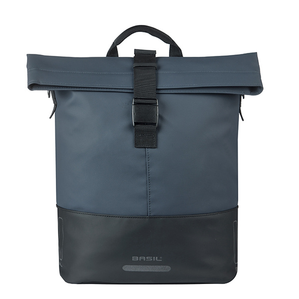  Vorderansicht des Basil Cove Shoppers in Navy/Schwarz mit Rollverschluss und Schnalle.