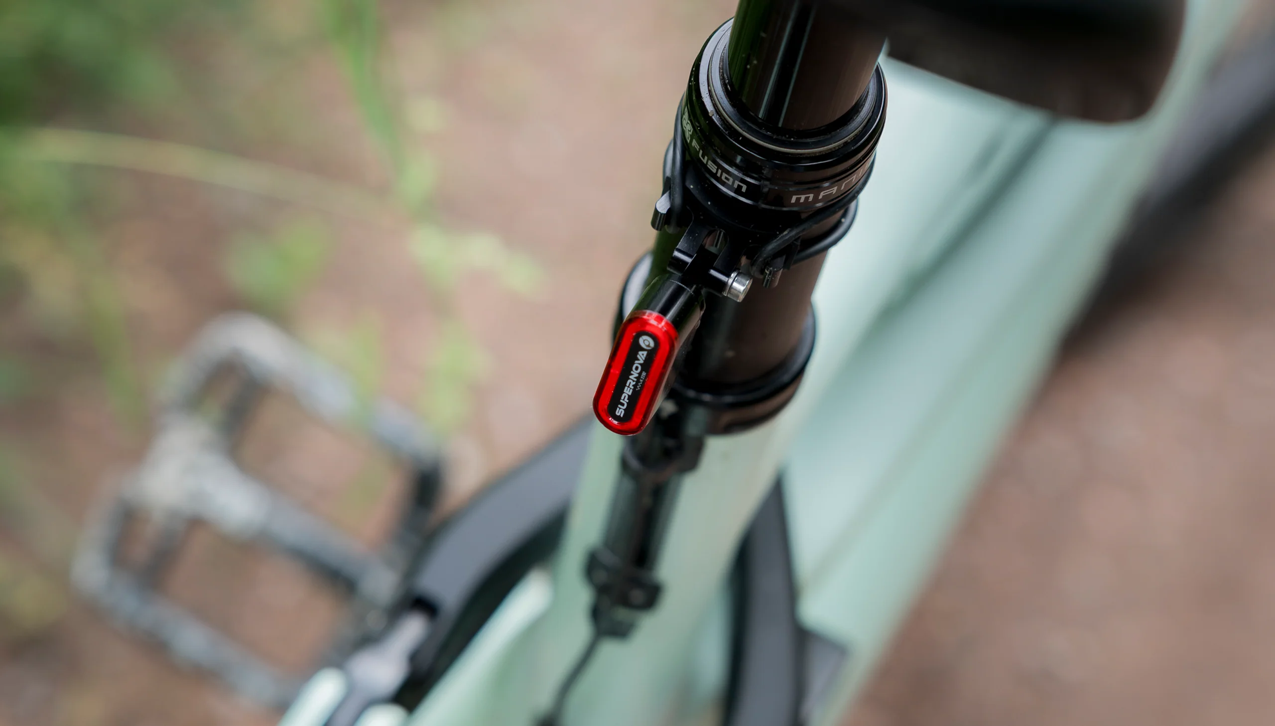 Supernova TL3 Mini Pro Rücklicht für Sattelstütze montiert