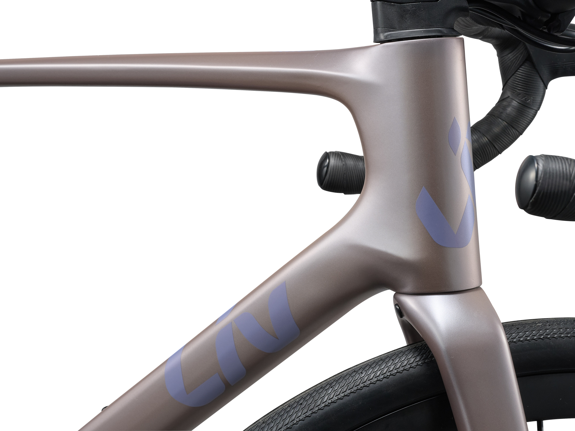 Liv Avail Advanced 1 Rennvelo in Shell White mit Carbonsteuerrohr und integriertem Cockpitdetail.
