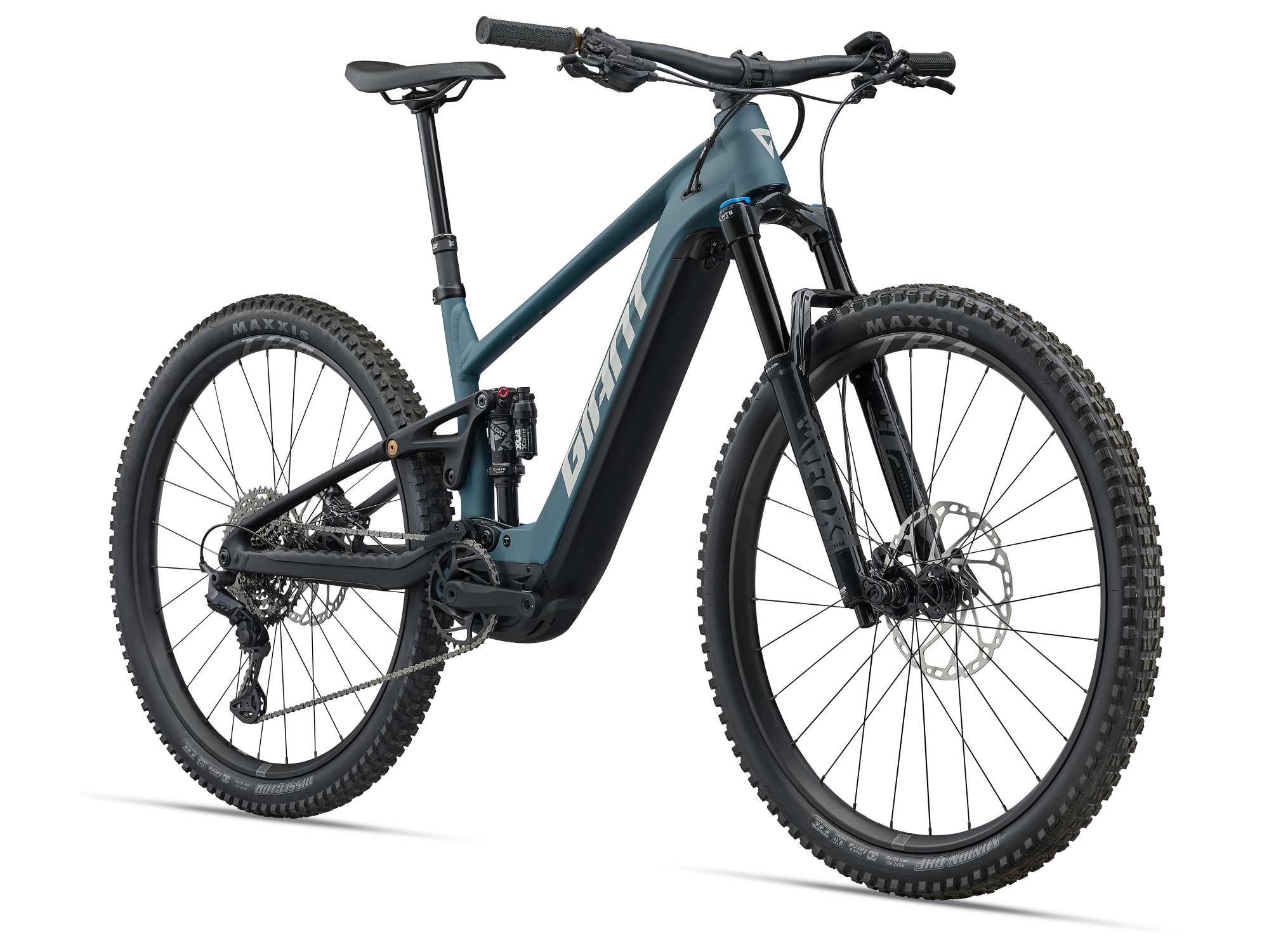 Giant Stance E+ 0 E-MTB in Deep Lake mit breiten Stollenreifen und kraftvollem Rahmen.
