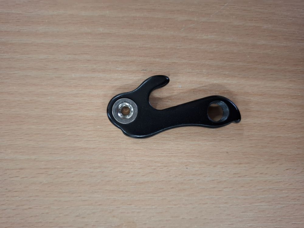 Ausfallende in schwarz Kinesis von rechts